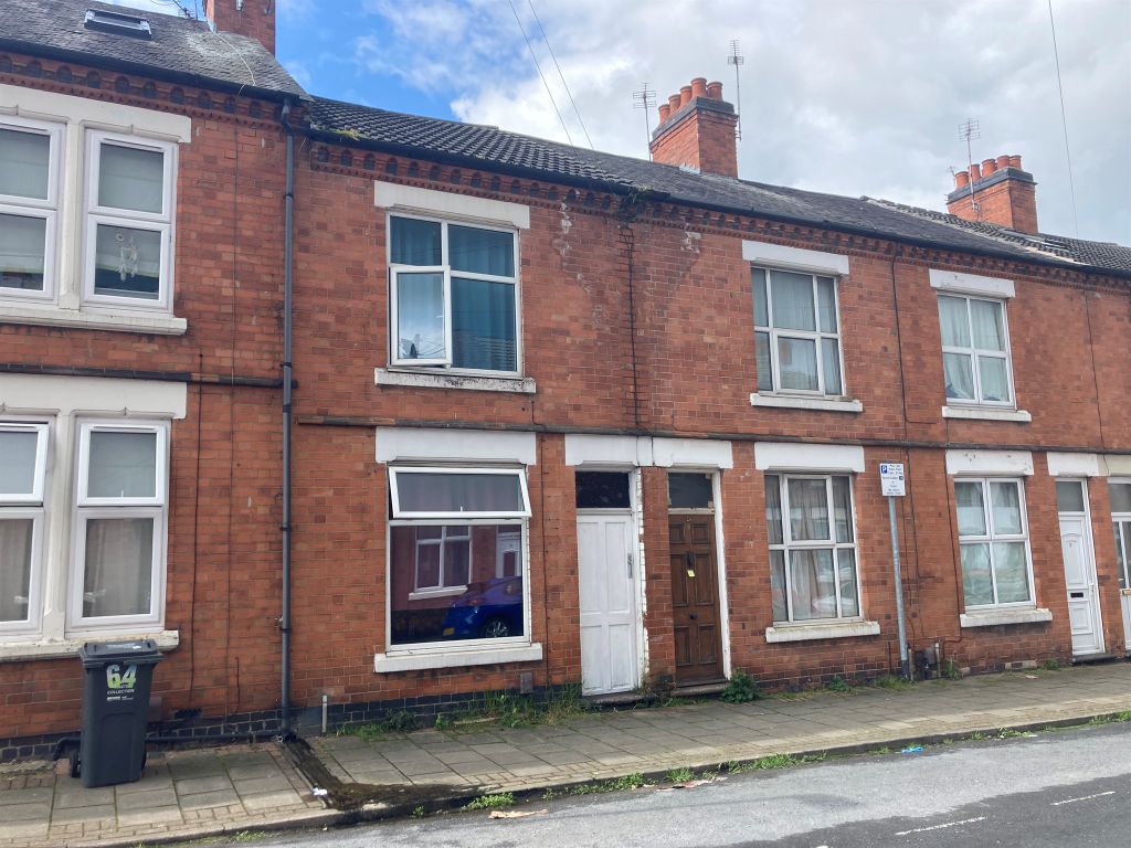 3 bed terraced house for sale in Oxford Street, Loughborough LE11 Zoopla