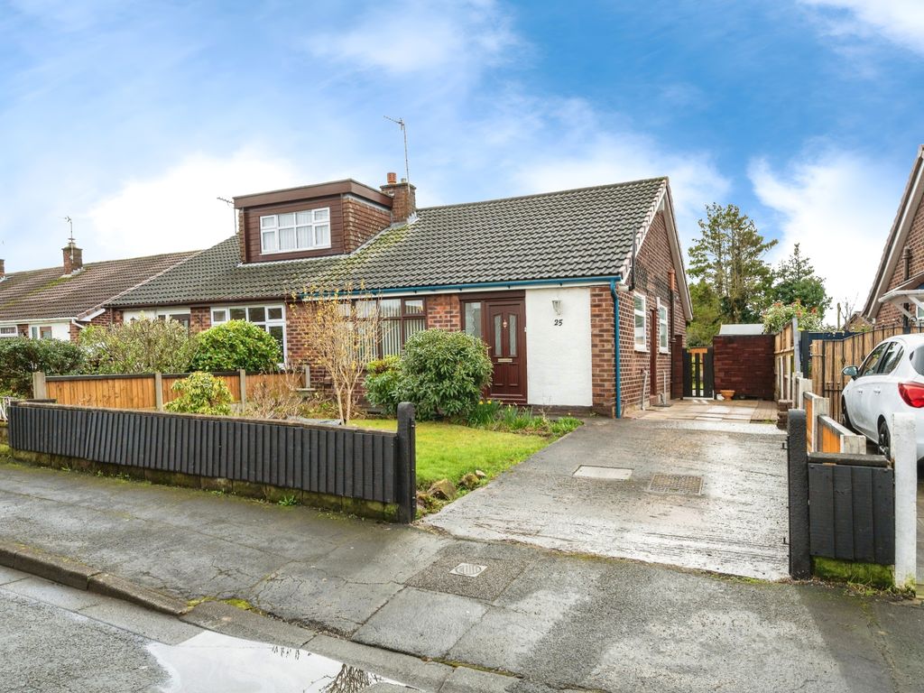 3 bed bungalow for sale in Bideford Road, Penketh, Warrington, Cheshire