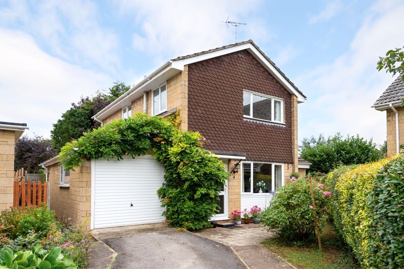 4 bed detached house for sale in Pound Close, Yarnton, Kidlington OX5