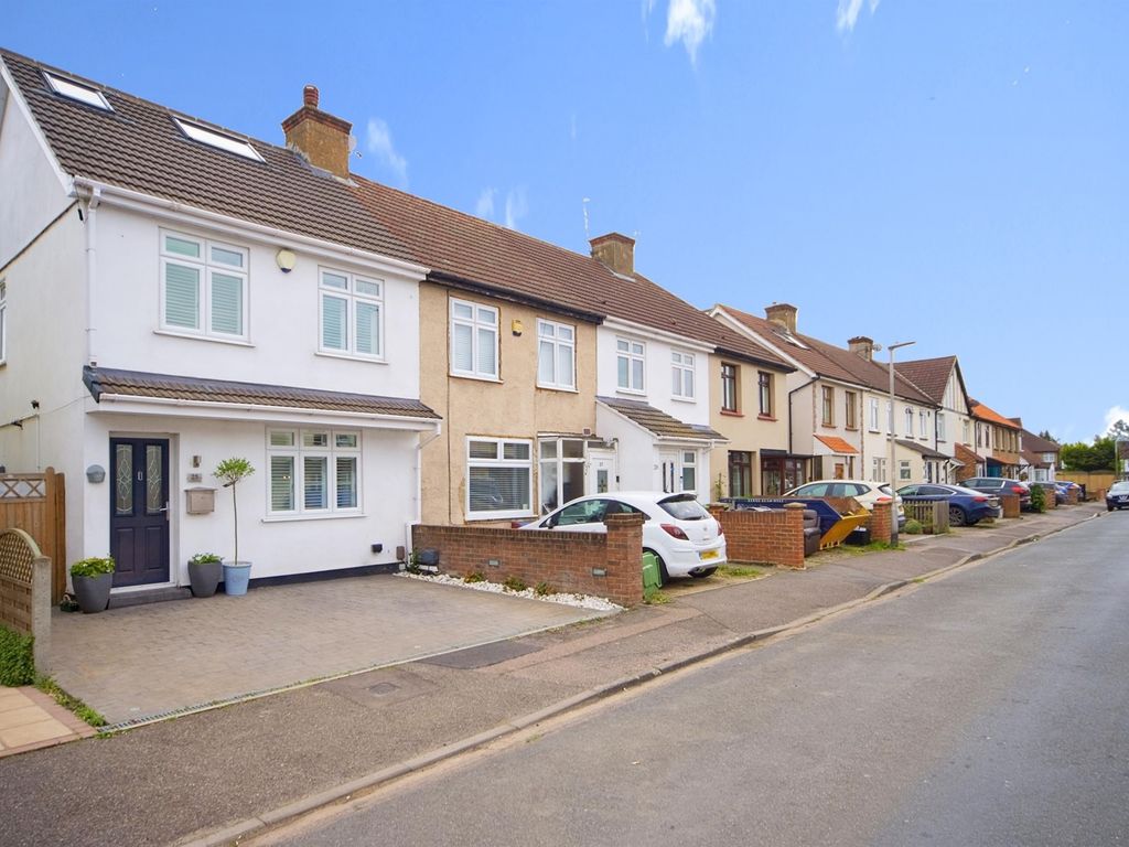 3 bed end terrace house for sale in Gladstone Road, Hoddesdon EN11 Zoopla