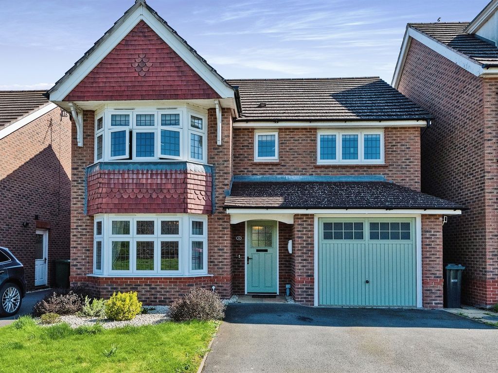 4 bed detached house for sale in Earls Court Way, Worcester WR2 Zoopla