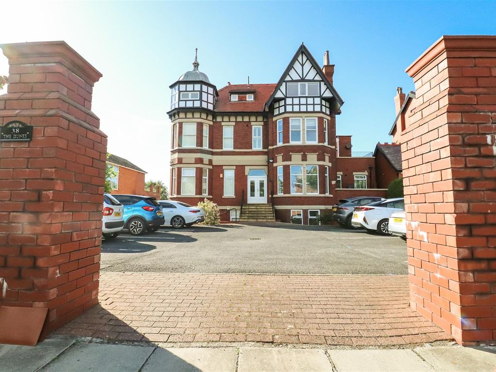 2 bed flat for sale in Westbourne Road, Birkdale, Southport PR8 Zoopla