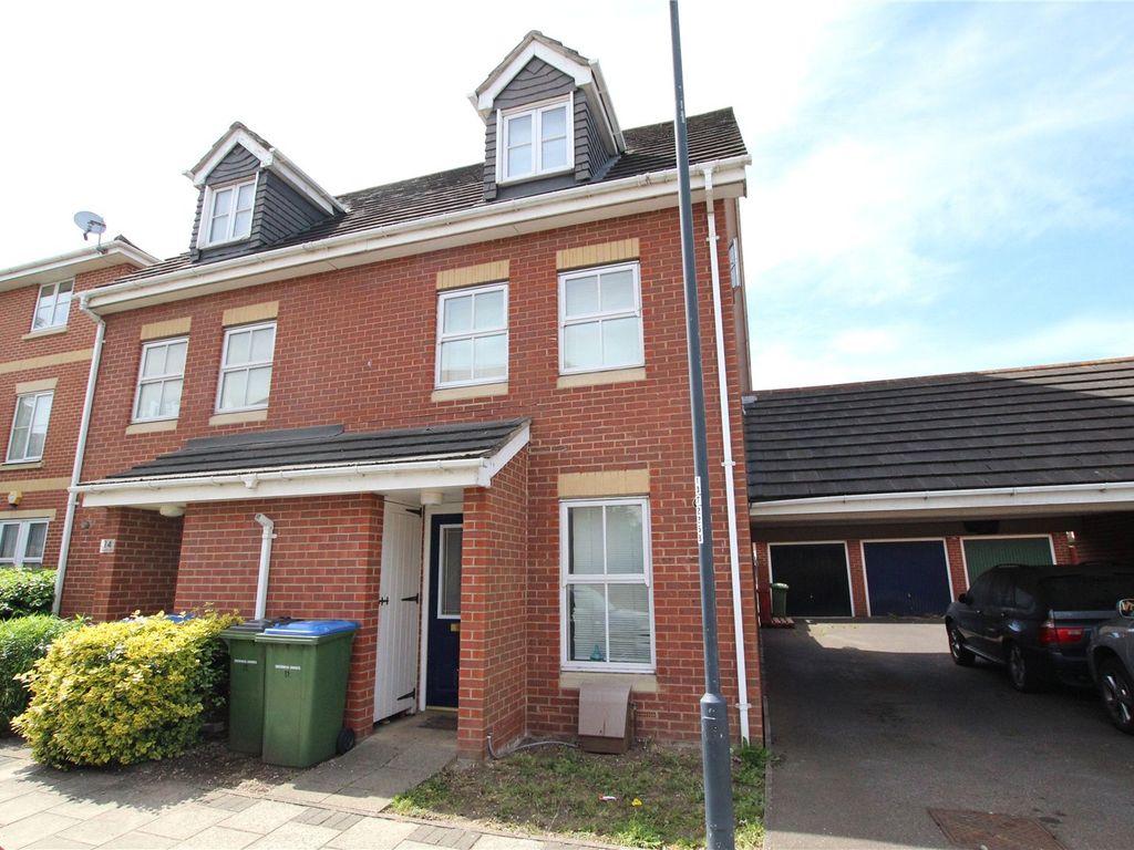 3 bed end terrace house for sale in Marathon Way, Thamesmead, London