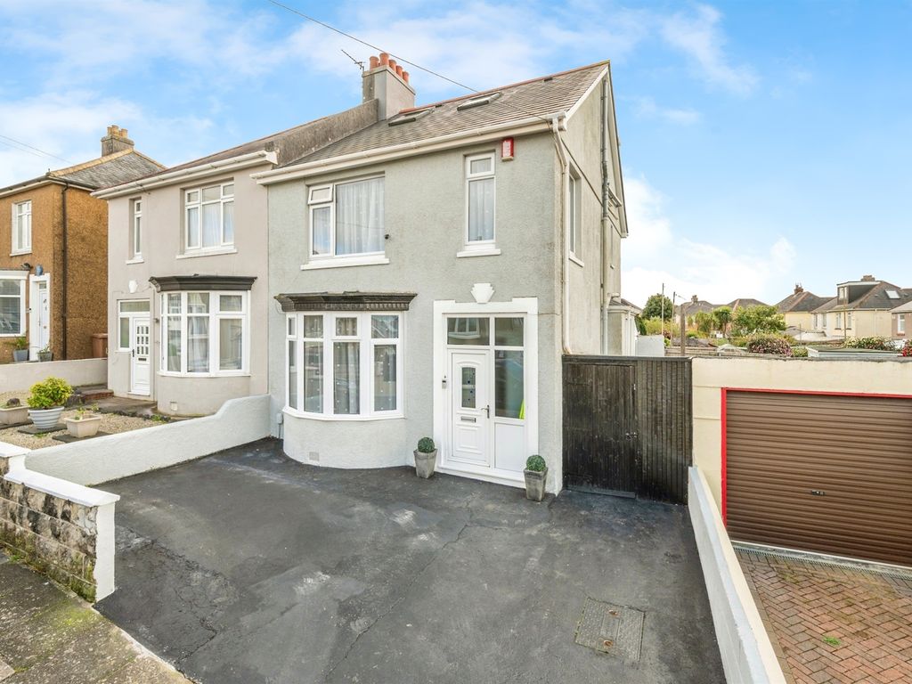 4 bed semidetached house for sale in Hill Top Crest, Plymouth PL5, £