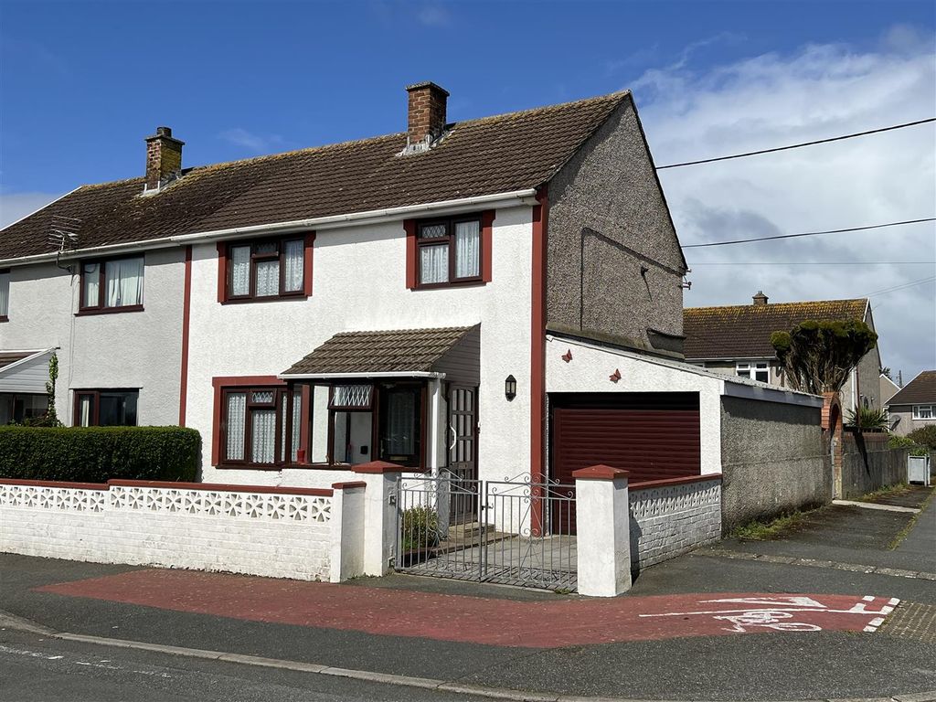 3 bed end terrace house for sale in 10 Brynawelon, Stop And Call