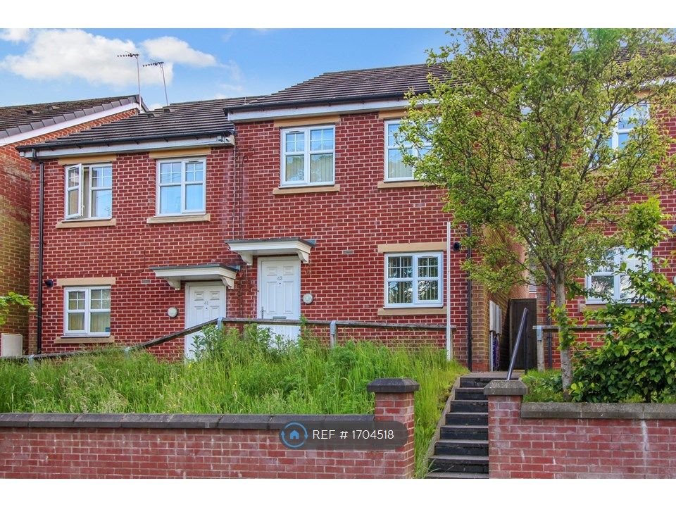 3 bed semidetached house to rent in Oxford Road, StokeOnTrent ST6