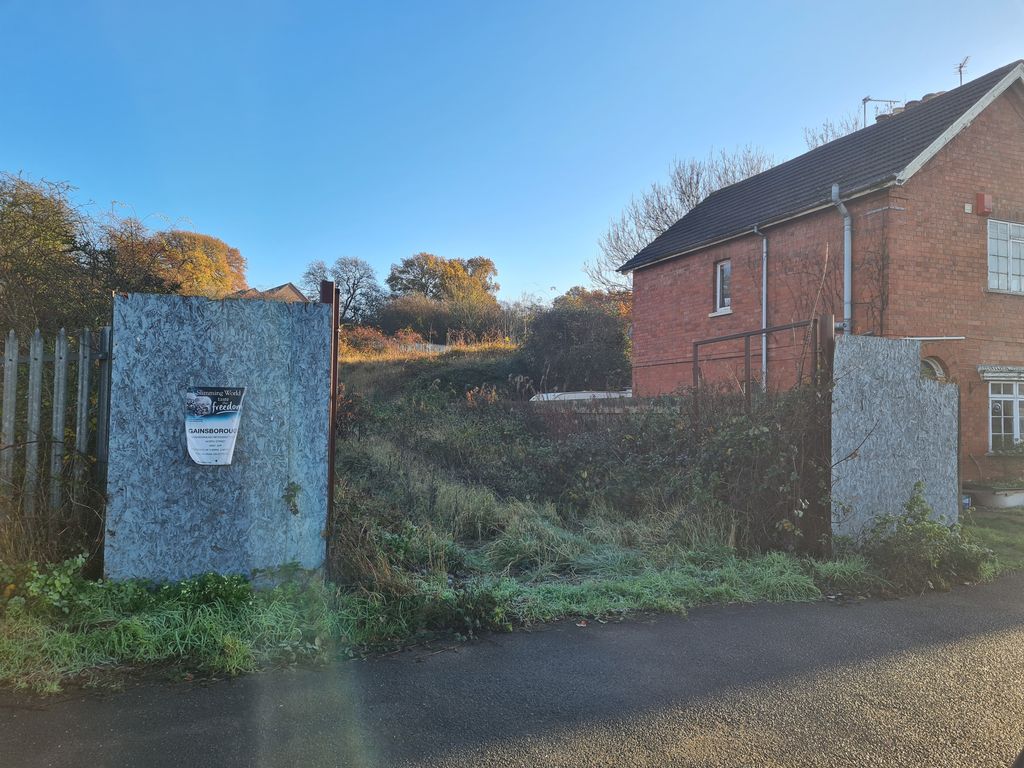 Land for sale in Lea Road, Gainsborough DN21, £250,000 Zoopla