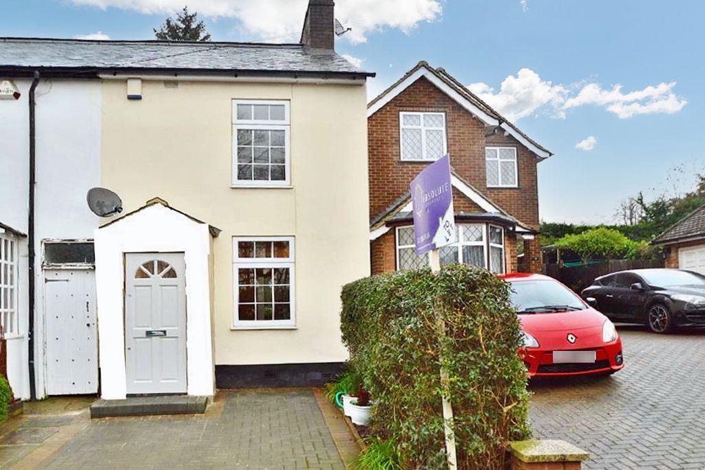 2 bed semidetached house for sale in Quakers Lane, Potters Bar EN6, £