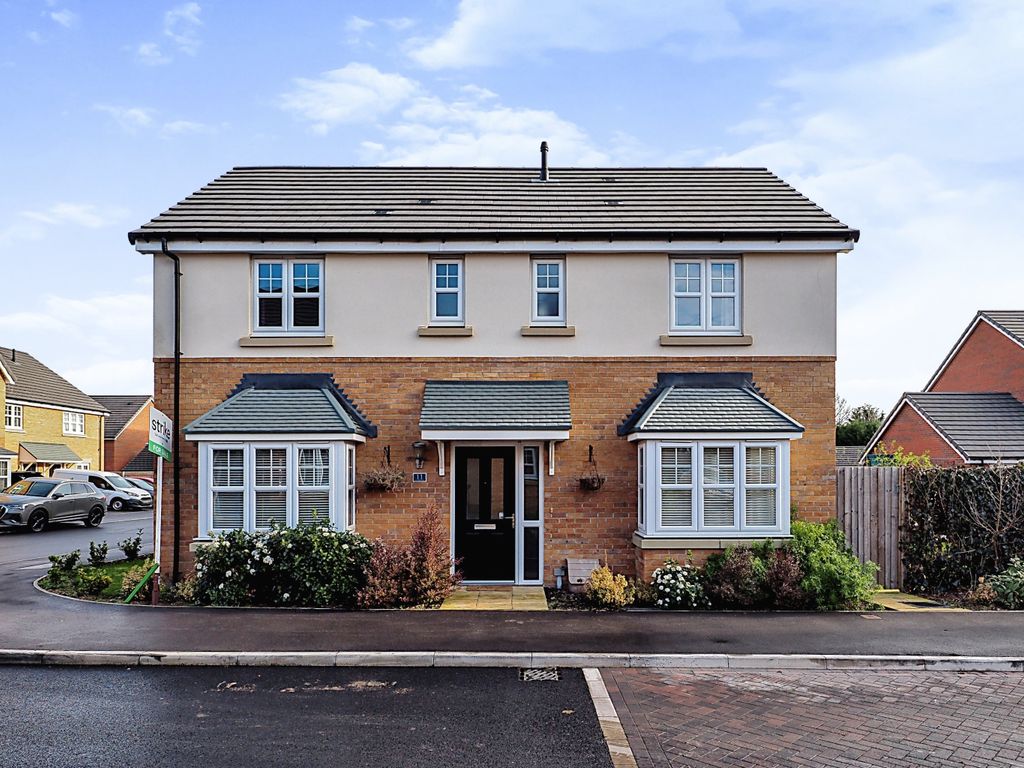 4 bed detached house for sale in Redhaw Road, Royston, Barnsley, South