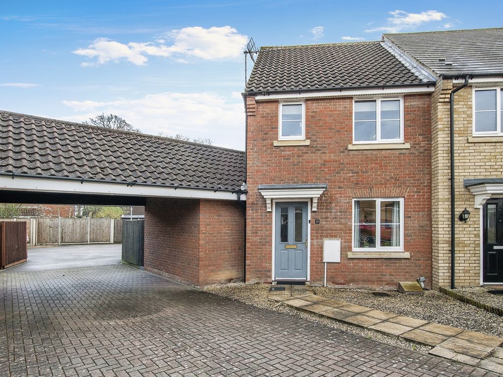 2 bed end terrace house for sale in Taylor Way, Little Plumstead