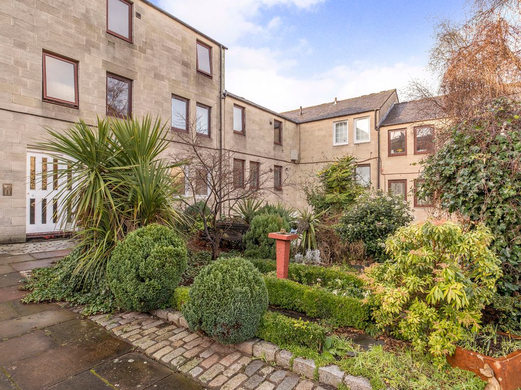 1 bed flat for sale in Jamaica Mews, New Town, Edinburgh EH3 Zoopla