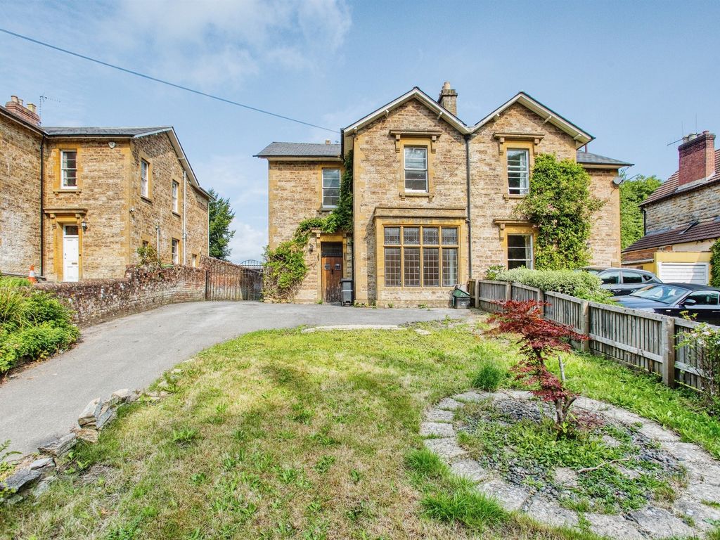 4 bed semidetached house for sale in Hendford Hill, Yeovil BA20, £