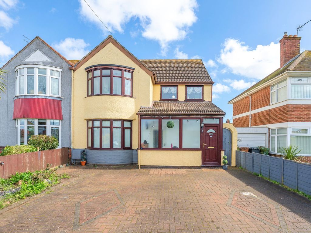 3 bed semidetached house for sale in Beatty Road, Great Yarmouth NR30