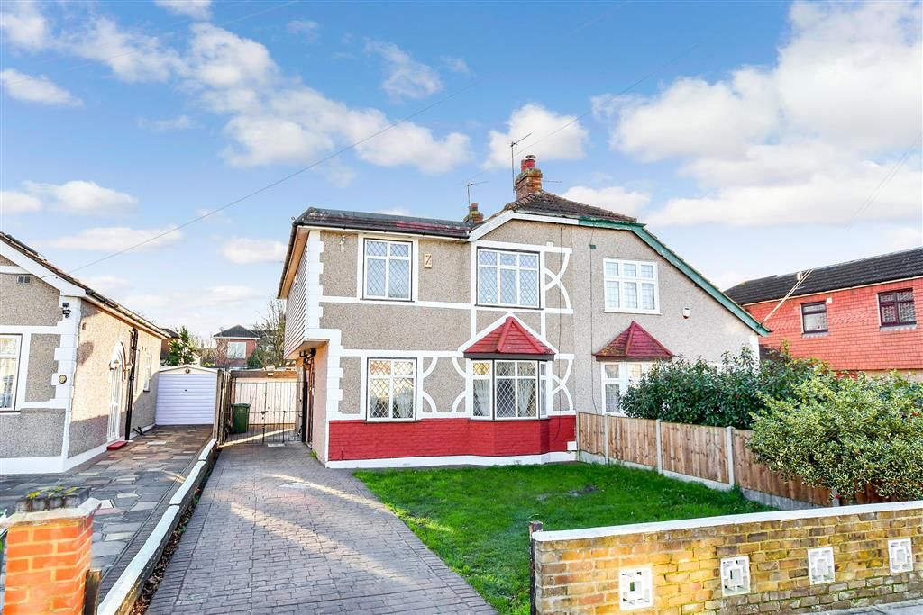 5 bed semidetached house for sale in Cedar Avenue, Sidcup, Kent DA15