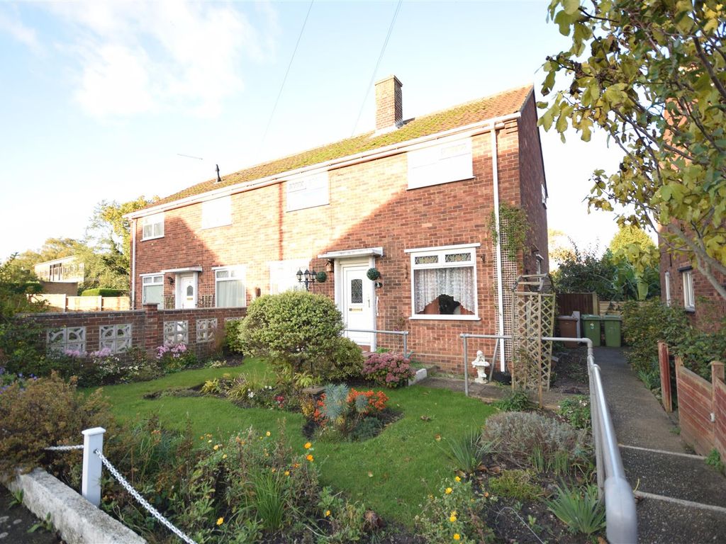 3 bed semidetached house for sale in Abbot Road, Norwich NR1, £220,000