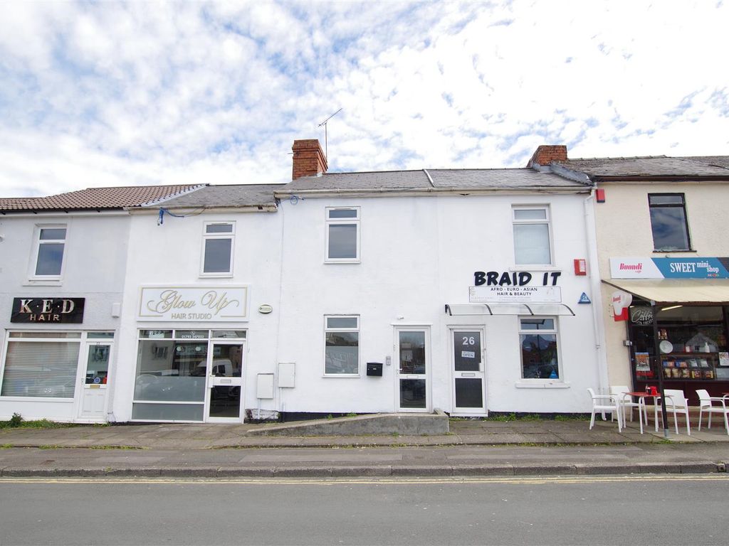 5 bed property to rent in Morley Street, Town Centre, Swindon SN1, £