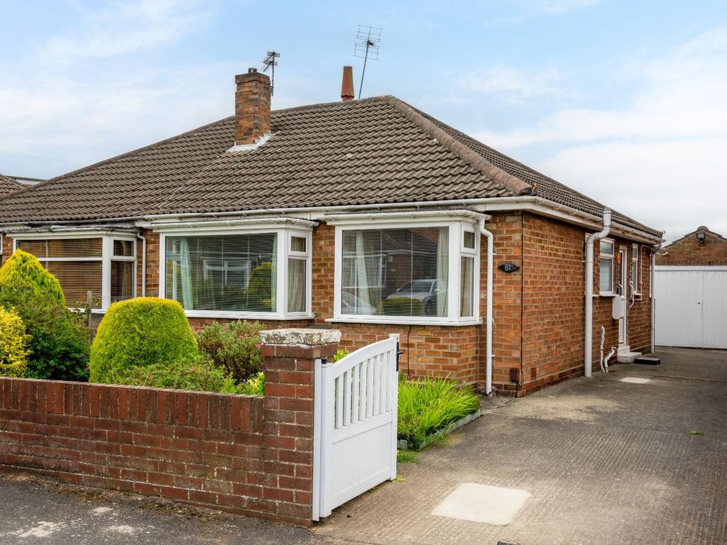 2 bed semidetached bungalow for sale in Sherwood Grove, York YO26 Zoopla