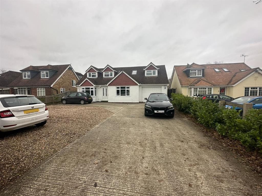 4 bed detached house for sale in Magpie Hall Road, Stubbs Cross