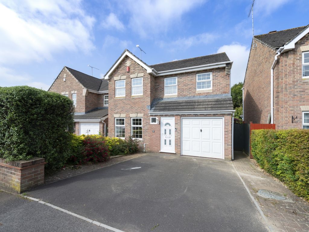 4 bed detached house for sale in Campion Drive, Yeovil BA22 Zoopla