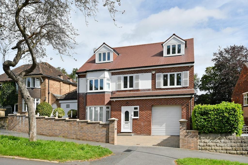 6 bed detached house for sale in Dobcroft Road, Sheffield S11, £895,000