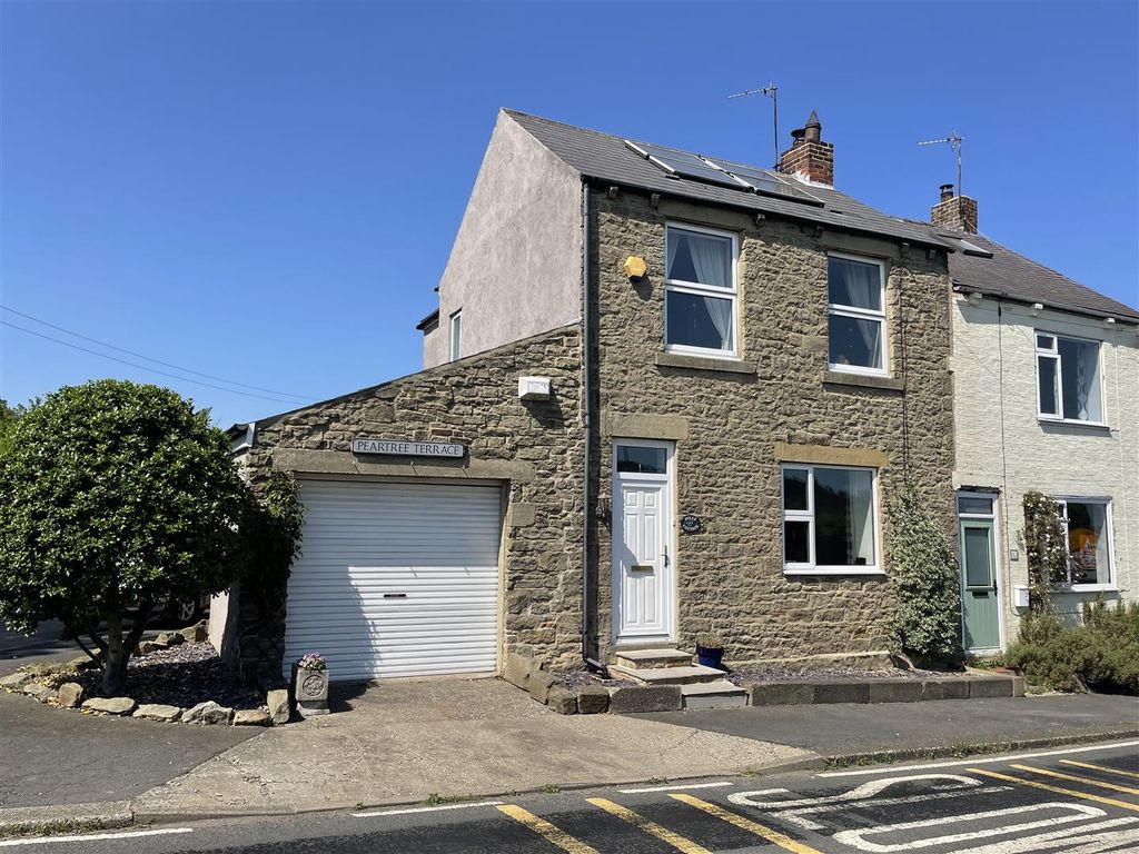 3 bed semidetached house for sale in Peartree Terrace, Burnhope