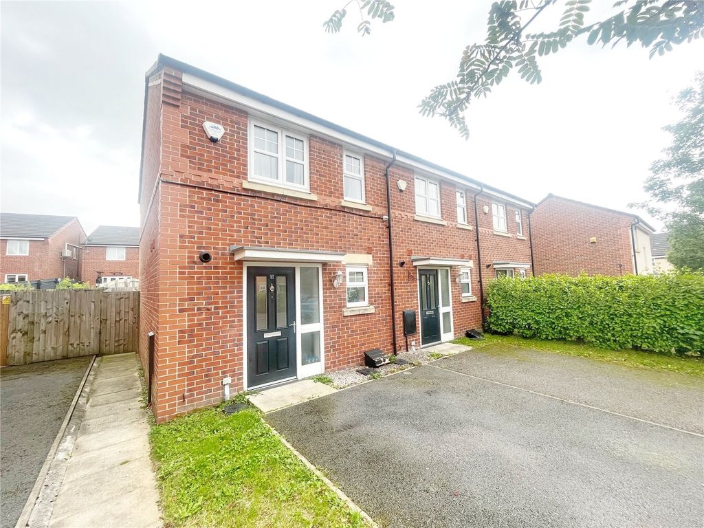 2 bed end terrace house for sale in Silver Birch Road, Blackley