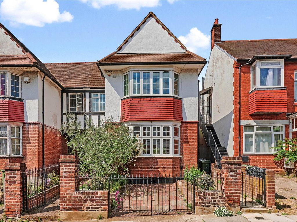 4 bed semidetached house for sale in Wyatt Park Road, London SW2 Zoopla
