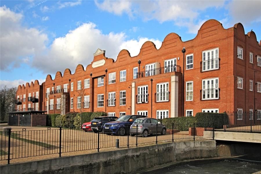 2 bed flat to rent in Gresham Park Road, Old Woking, Woking GU22 Zoopla