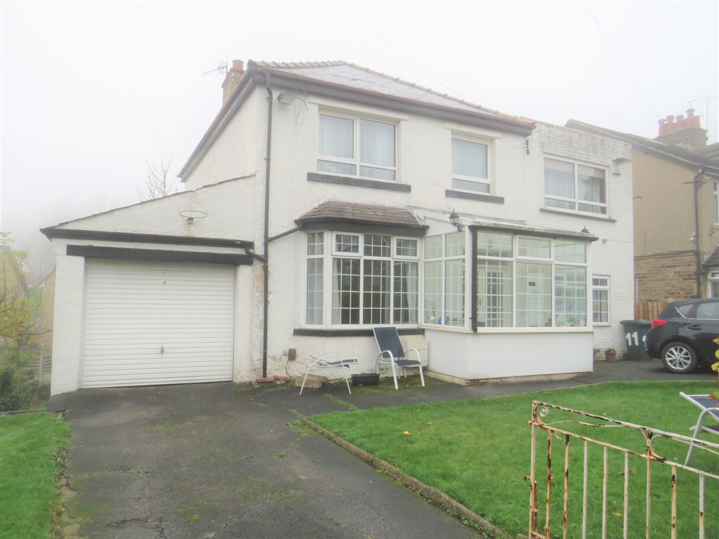 4 bed detached house to rent in Leylands Grove, Bradford BD9 Zoopla