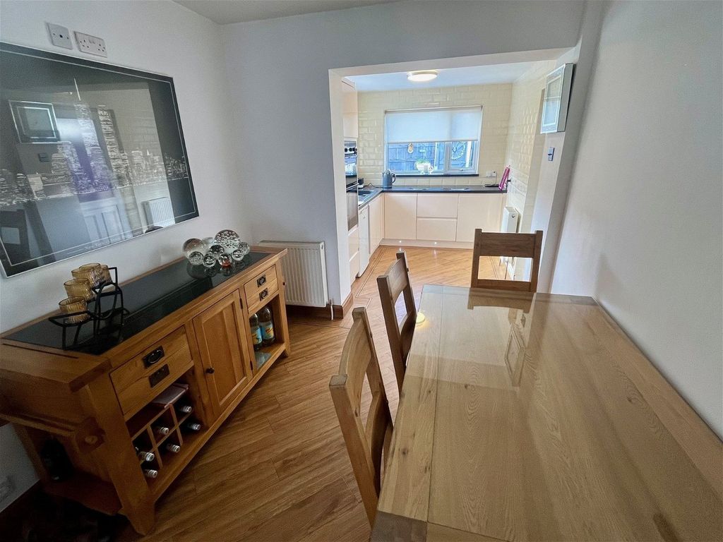 2 bed semidetached bungalow for sale in Kingsfield Road, Maghull