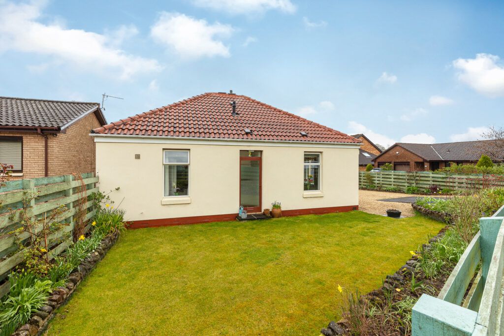 3 bed detached house for sale in Maidlands, Linlithgow EH49, £345,000