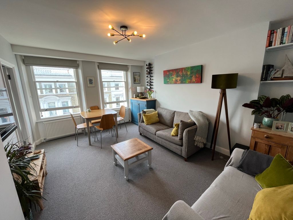 2 bed flat to rent in Charleville Road, London W14 Zoopla