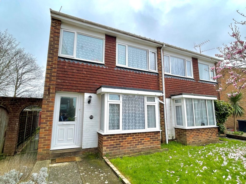 3 bed semidetached house for sale in Colebrook Road, Littlehampton