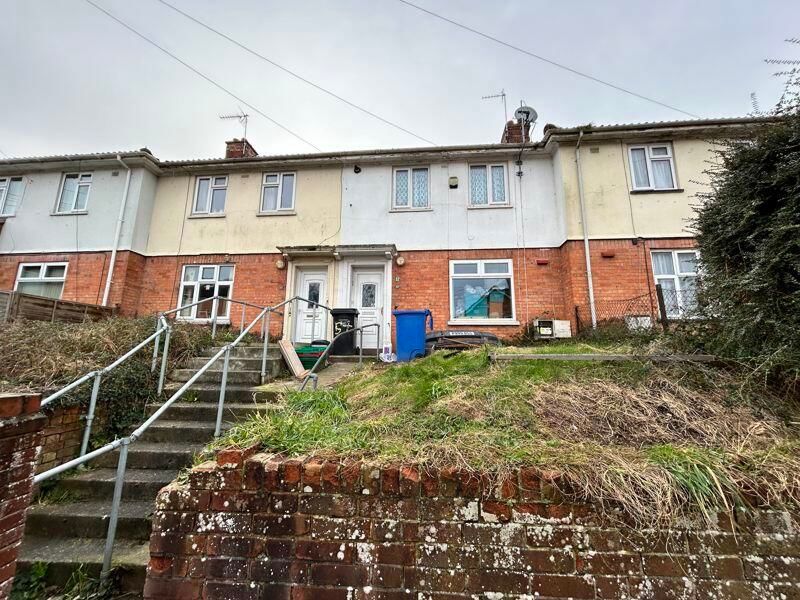 3 bed terraced house for sale in Rhode Lane, Bridgwater TA6, £135,000