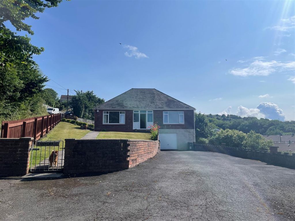 3 bed detached bungalow for sale in Graig, Burry Port SA16 Zoopla