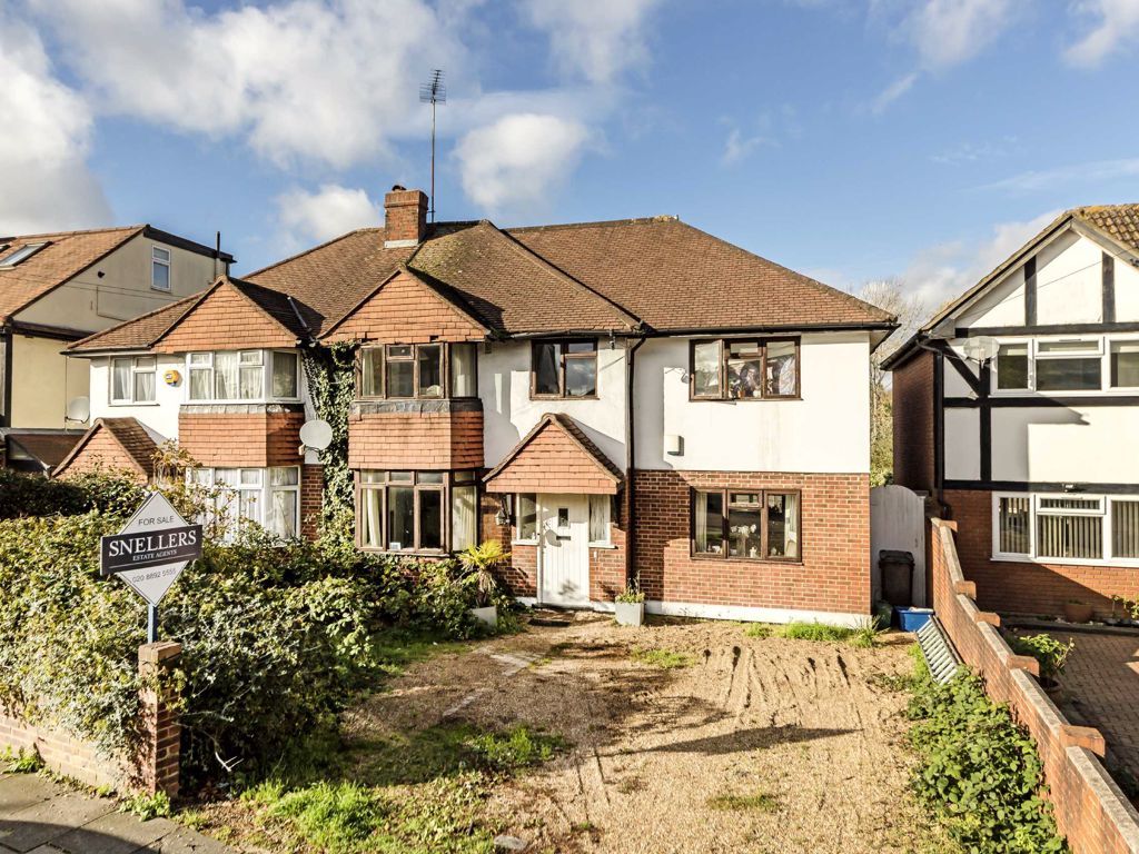 5 bed property for sale in Willow Way, Twickenham TW2 Zoopla