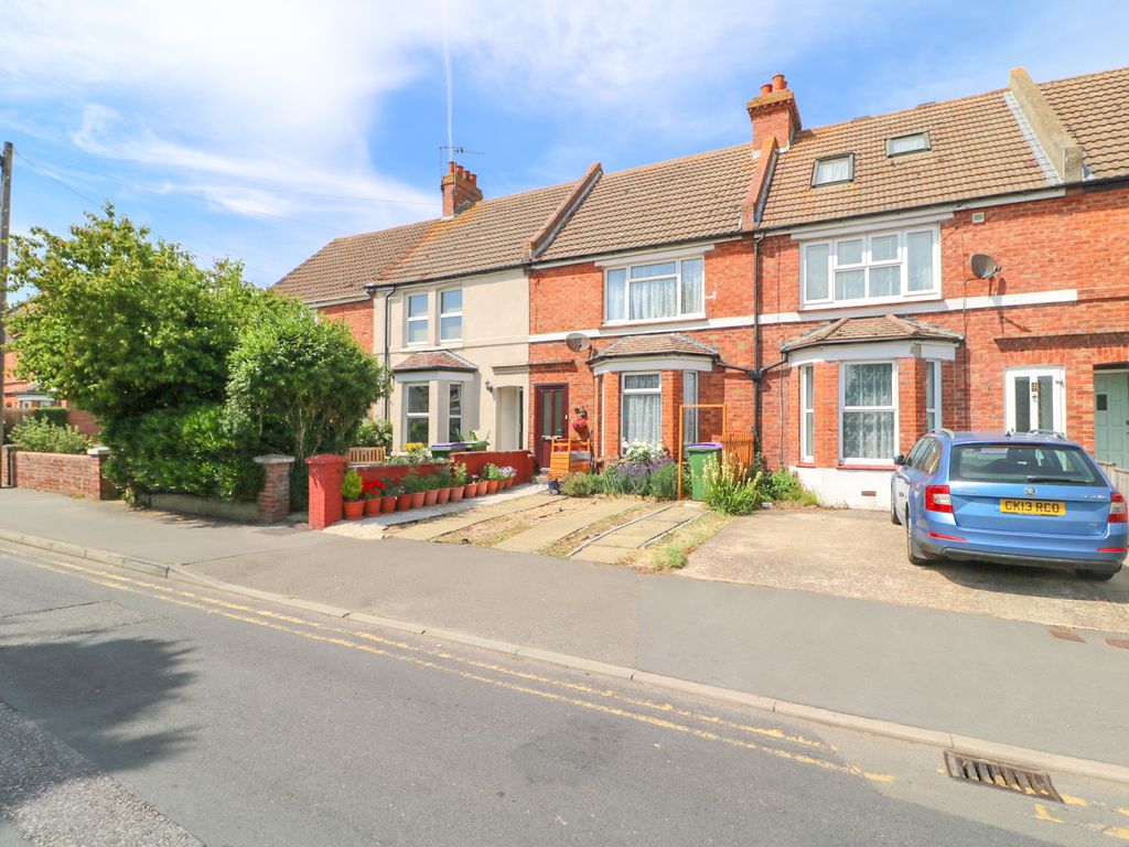 3 bed terraced house for sale in Shaftesbury Avenue, Folkestone CT19