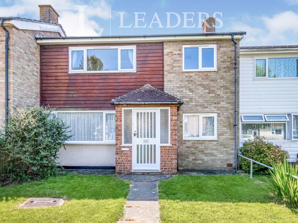 3 bed terraced house to rent in Fairfield Avenue, Fareham PO14, £1,295