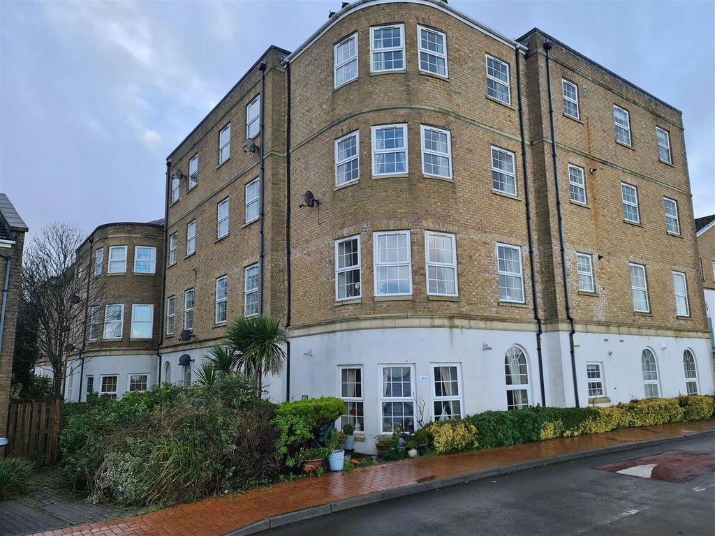 Llwyn Passat, Penarth CF64  