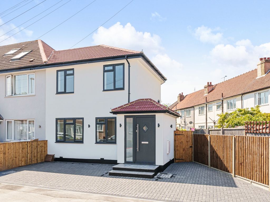 3 bed end terrace house for sale in Elmcroft Road, Orpington BR6 Zoopla