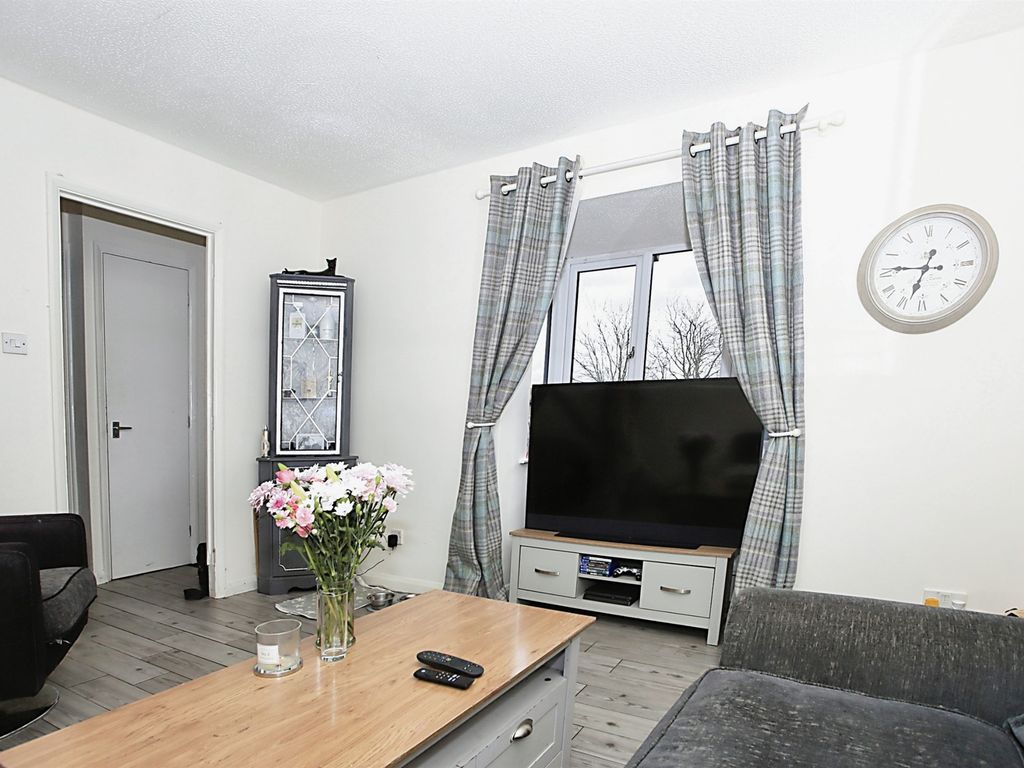 2 bed end terrace house for sale in Cookson Close, Yaxley, Peterborough