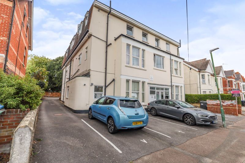 3 bed flat for sale in Westby Road, Bournemouth BH5 Zoopla