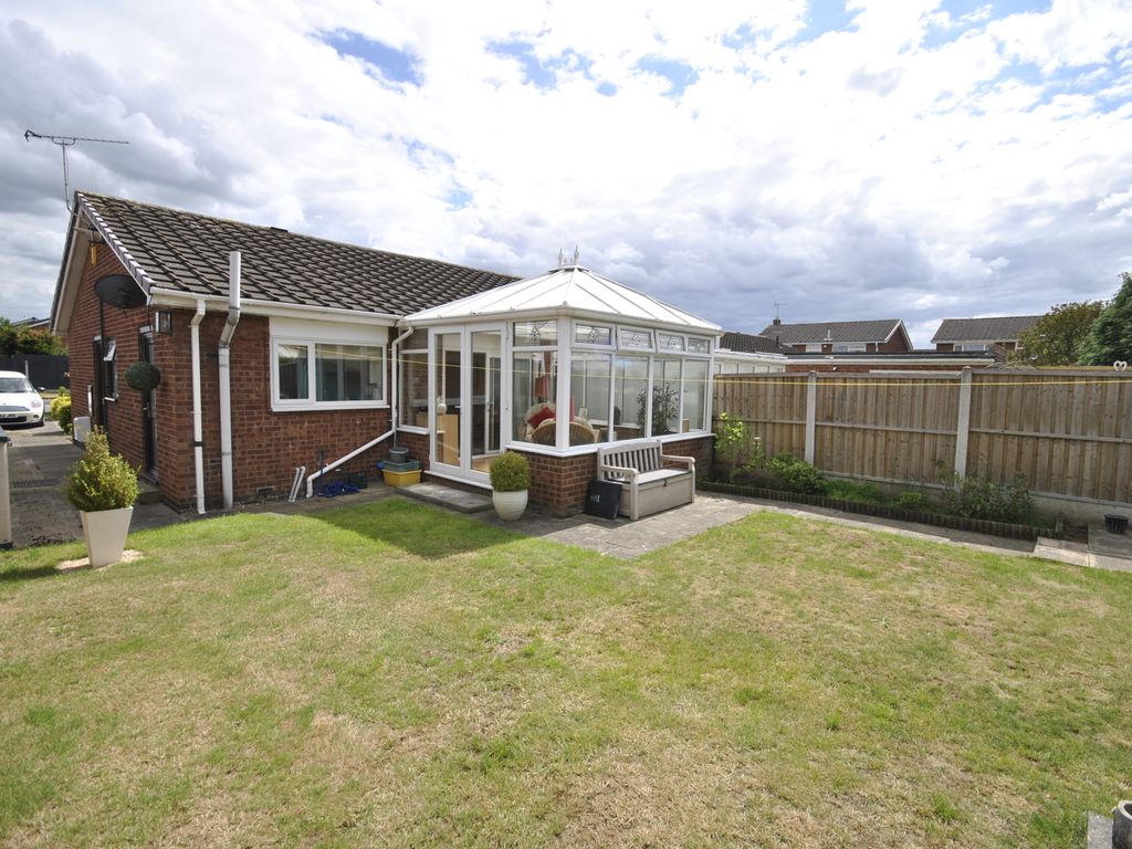 2 bed semidetached bungalow for sale in Welton Close, Bessacarr