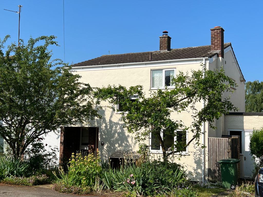 3 bed linkdetached house for sale in Abbey Way, Olney, Buckinghamshire