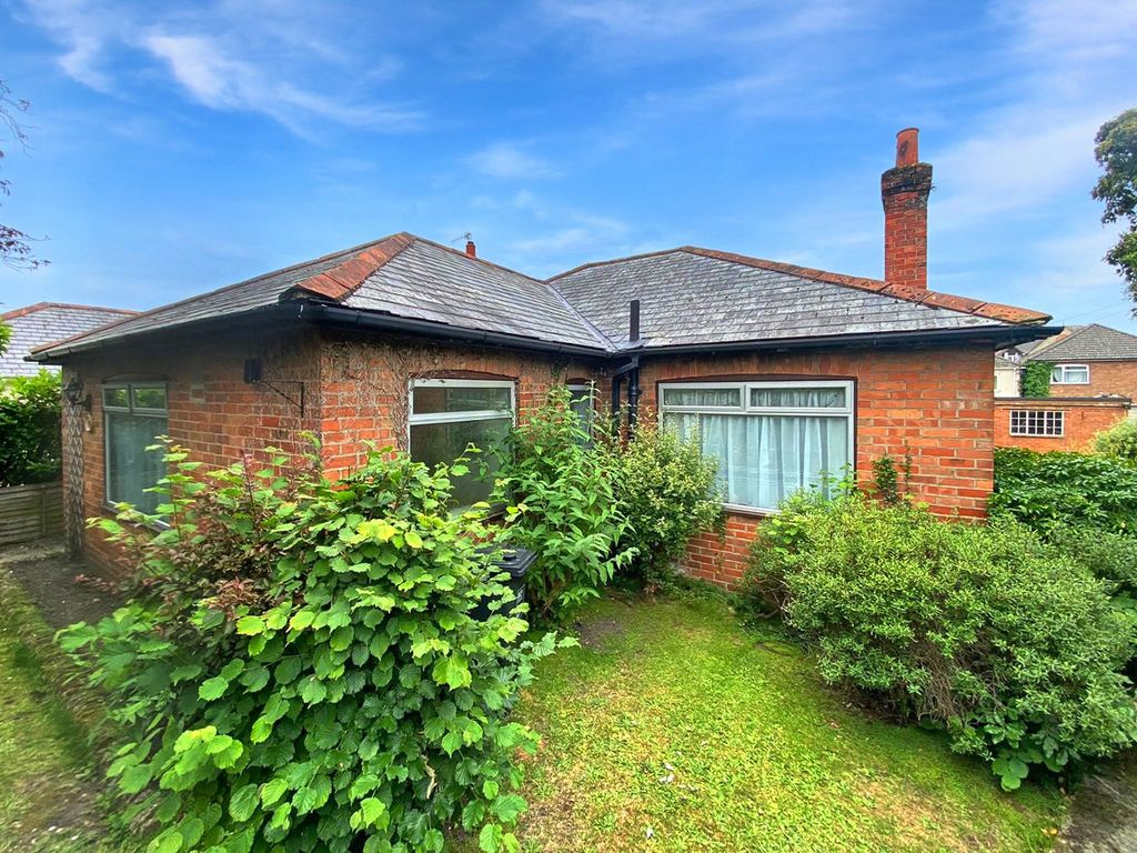 3 bed bungalow for sale in Alverton Avenue, Poole Park, Poole, Dorset