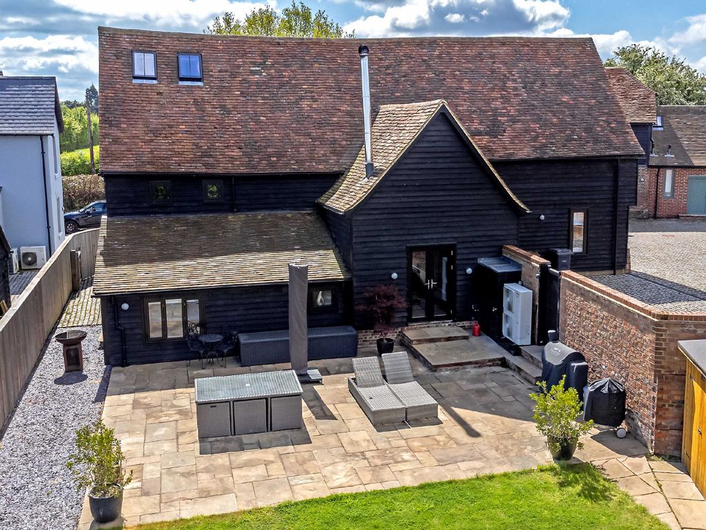 4 bed detached house for sale in Langley Lane, Langley, Hitchin
