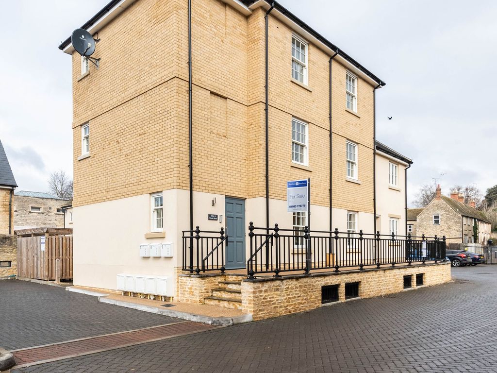 2 bed flat for sale in Bridge Street, Witney OX28 Zoopla