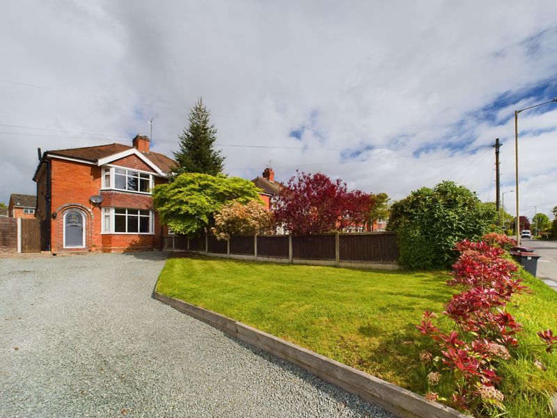 3 bed semidetached house for sale in Forton Road, Newport TF10, £255,000 Zoopla