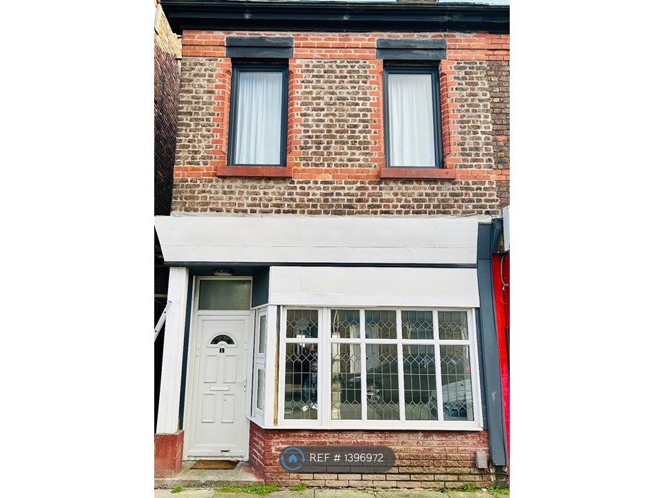 3 bed terraced house to rent in James Street, Garston, Liverpool L19, £