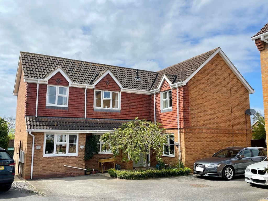 4 bed detached house for sale in Larch Close, Ruskington NG34 Zoopla